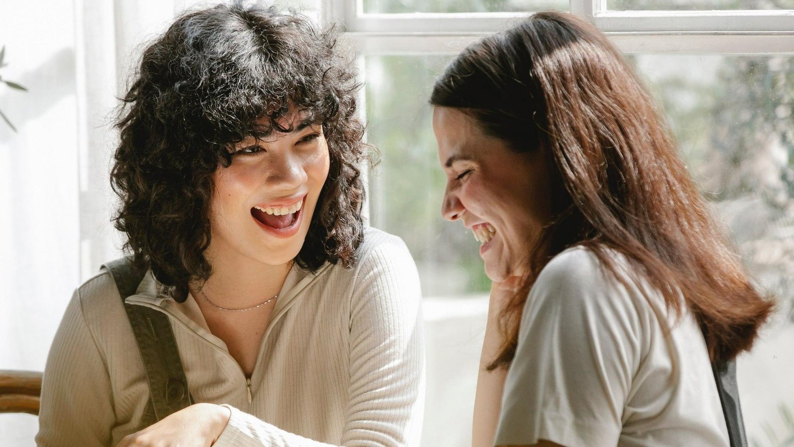 Llena tu día de humor con estos chistes cortos